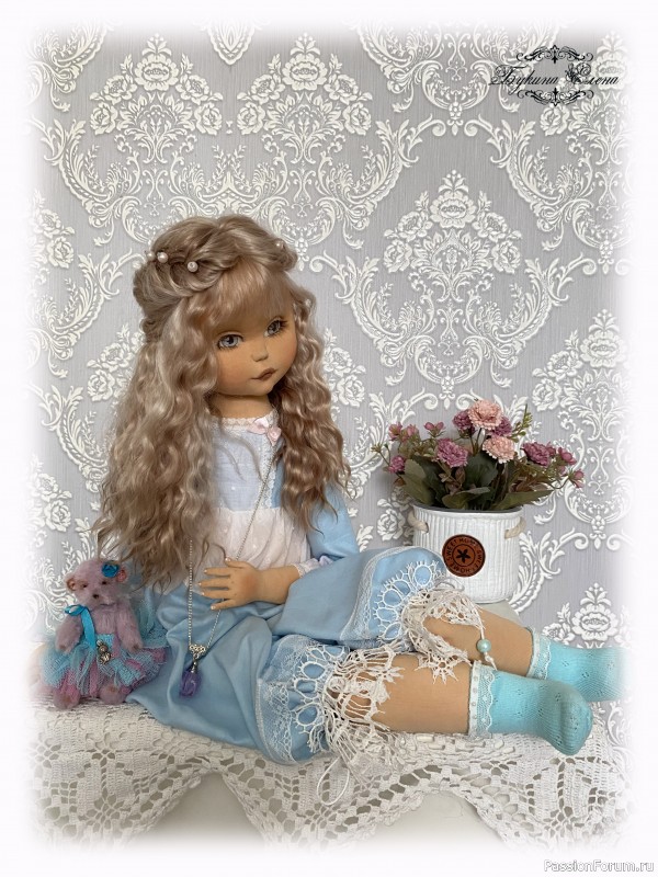 Луиза. коллекционная текстильная кукла.