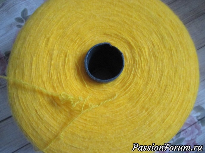 Пряжа Акрил карачаевский и помпоны