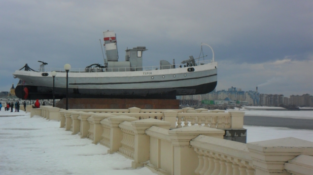 катер "Герой" катер "Герой"