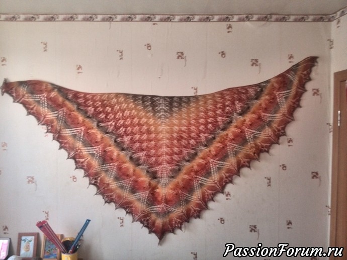 Результат совместника по вязанию Эоловой шали / aeolian shawl, дизайнер Elizabeth Freeman.