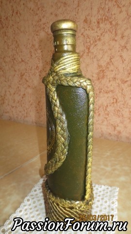 Декупаж бутылок по мастер-классу.