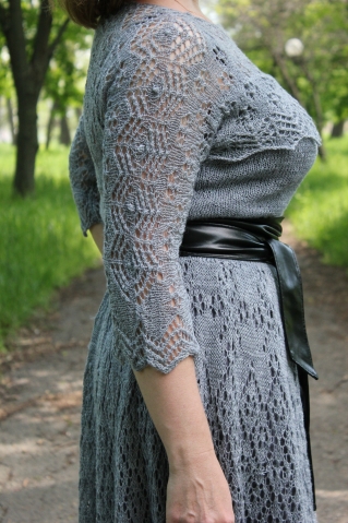 Юбилейное платье "Серебряное" по мотивам оренбургских узоров