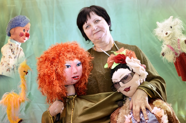 Куклы из пластика и папье маше