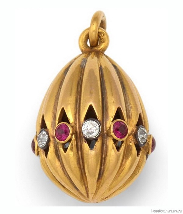 ​Подвеска-яйцо от Фаберже
