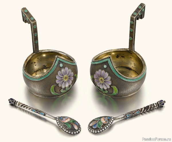 Мария Семенова. Серебро с эмалью.