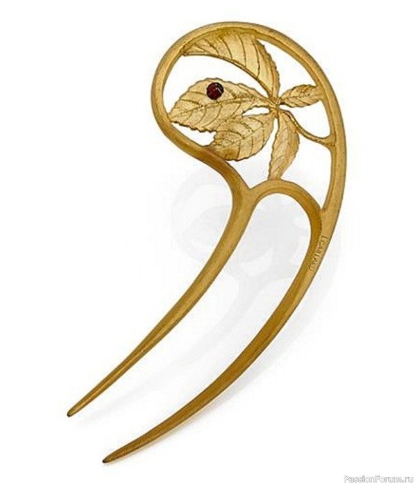 Рог в украшениях эпохи модерн