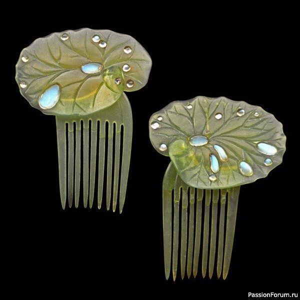 Рог в украшениях эпохи модерн