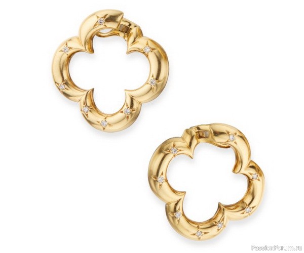 ​Van Cleef &amp; Arpels. Серия &laquo;Альгамбра&raquo;