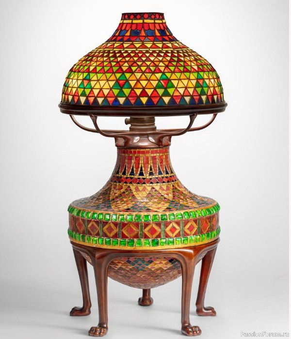 Луис Комфорт Тиффани. Ветер с востока. Луис Комфорт Тиффани. Ветер с востока.