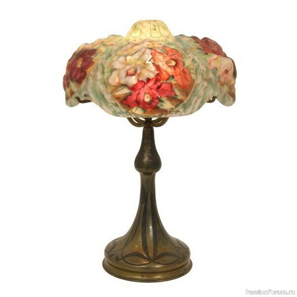 ​&laquo;Puffy lamp&raquo; от компании &laquo;Pairpoint&raquo;