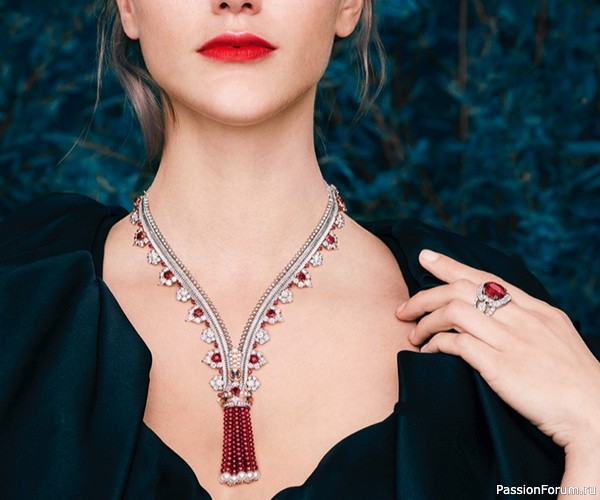​Van Cleef &amp; Arpels. Ожерелье &laquo;Zip&raquo;