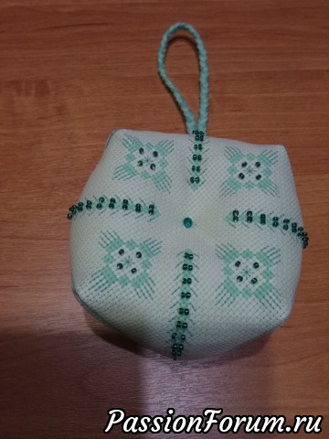 Хвойная веточка