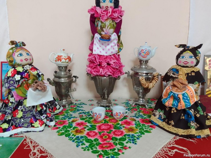 Кумушки на Масленице!