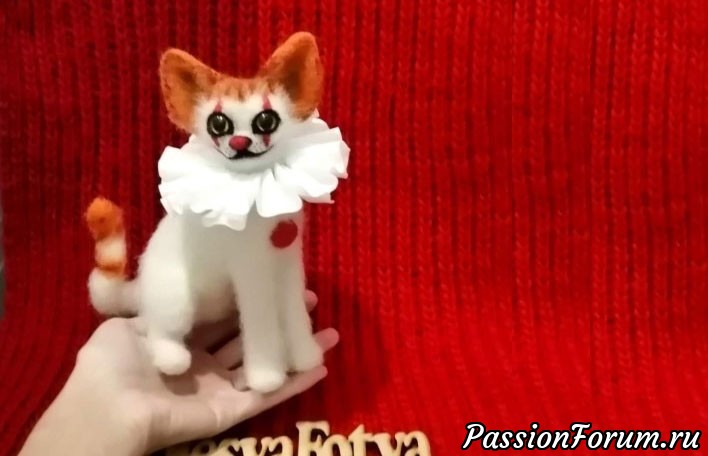 Котик в стиле пеннивайза