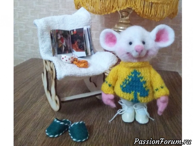 Кукла-игрушка валяный Мышакин