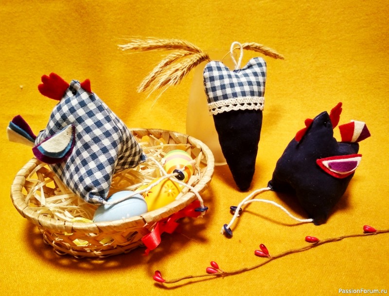 Текстильные курочки (Пасхальный декор)