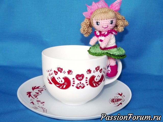 Кукла - дух чайной чашки