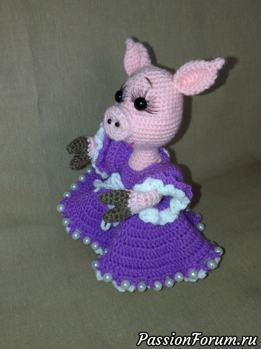 Поросенок Нюша