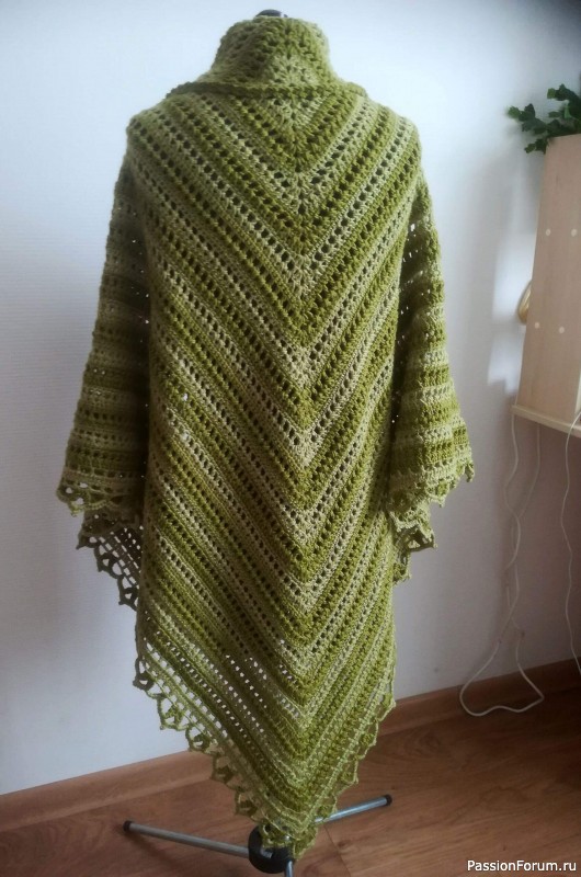 Шаль крючком "Дачная"