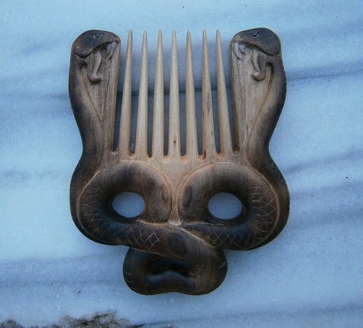 Гребень "Змеи" | Другие виды рукоделия