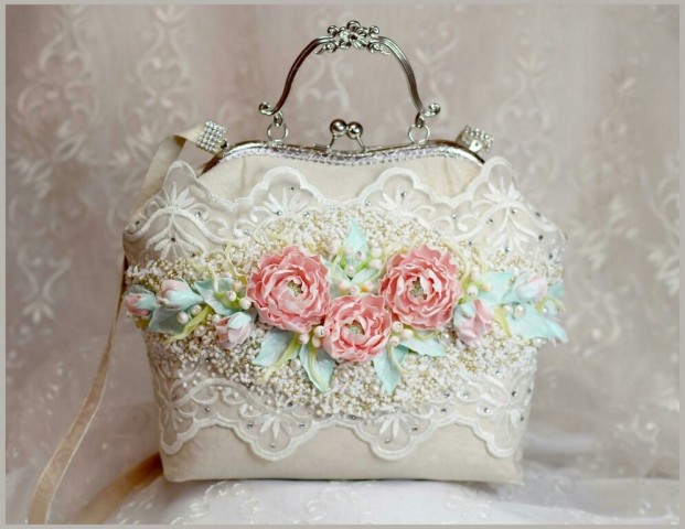 Граница между светом и тенью — ты.