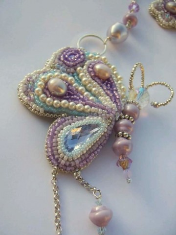 Граница между светом и тенью — ты.