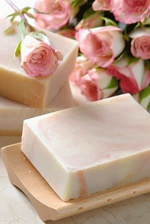 Граница между светом и тенью — ты.