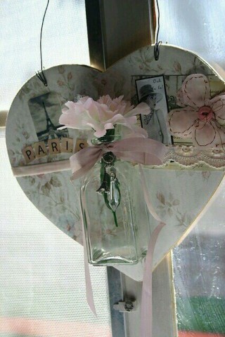 Граница между светом и тенью — ты.