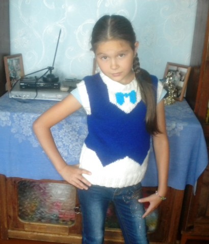 Жилетка в школу.