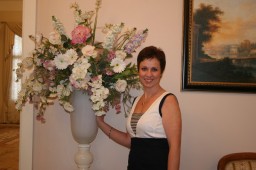Елена Елена