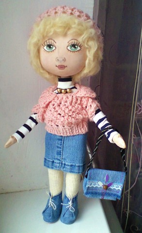Текстильная интерьерная кукла Зоя.