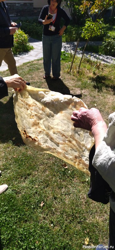 А за тобою Арарат, Армения моя... (Продолжение)