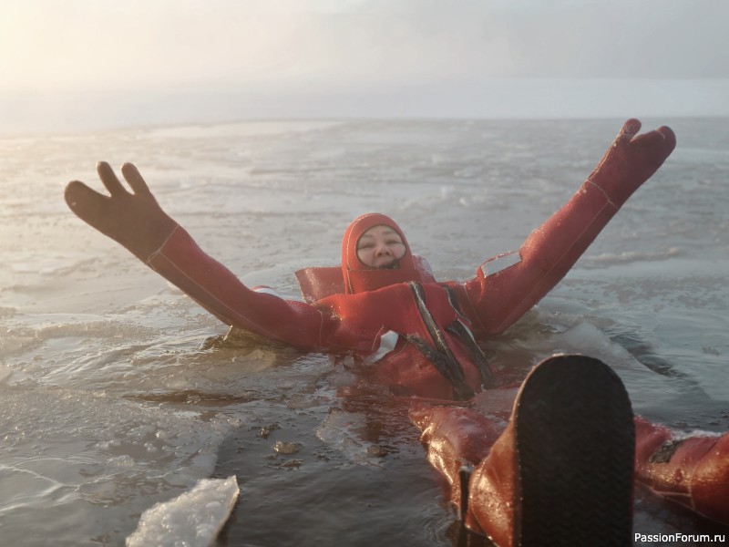 Есть город матросов..... (из песни)