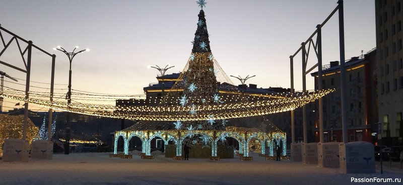 Есть город матросов..... (из песни)