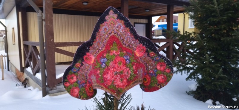 Шапками закидаю