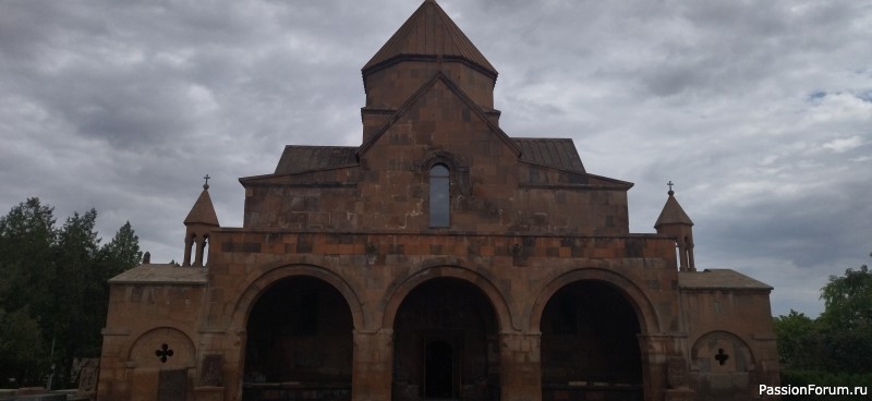 А за тобою Арарат, Армения моя...