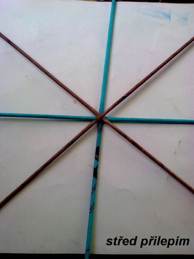 Колокольчик из газетных трубочек
