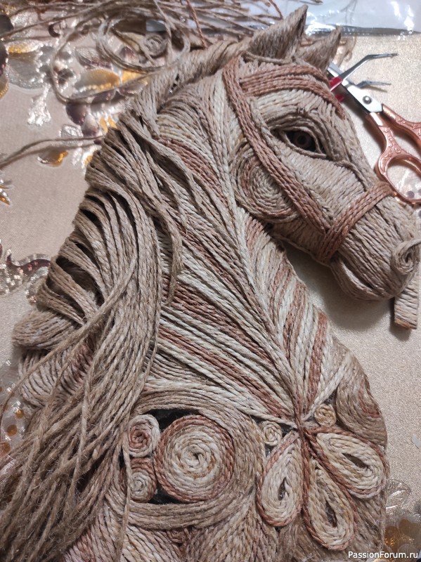 Конкурсная работа: Лошадка Снежка