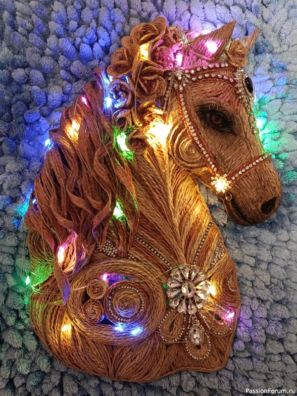 Лошадка Снежка