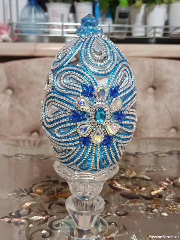 Пасхальное яйцо-нора