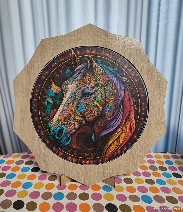 Всех любителей вышивки поздравляю! И немного о вышивке...