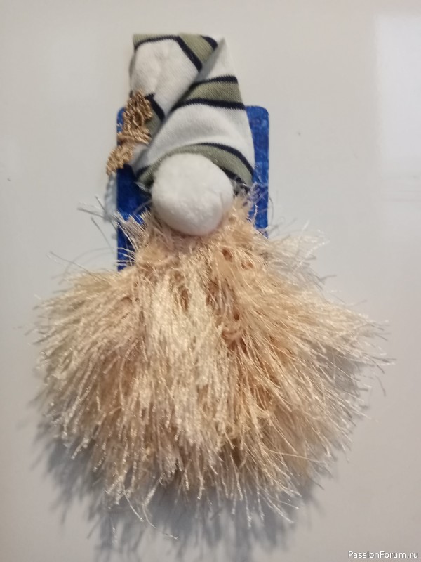 Гномы бывают и такие.....