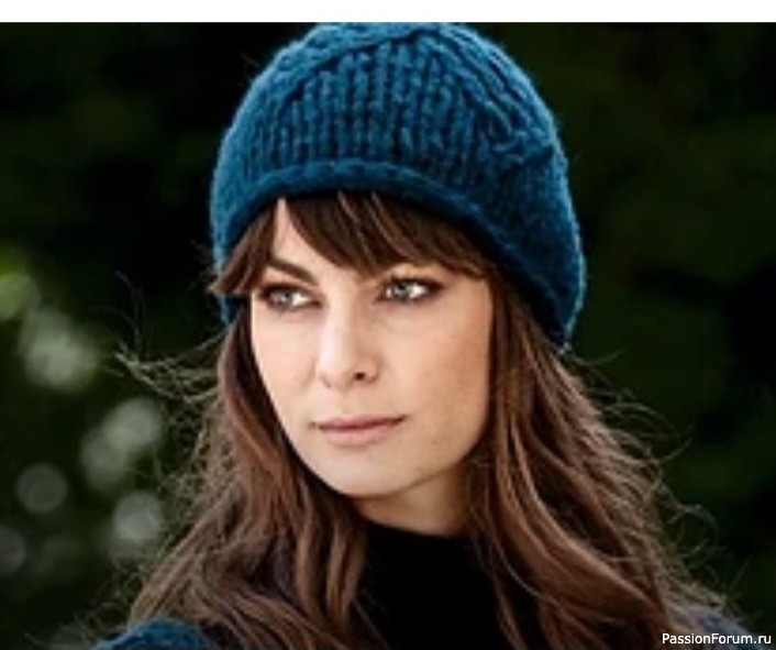 Шапка узором "ромбы". Описание