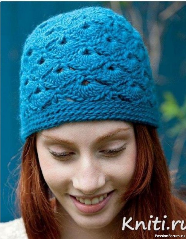Ажурная шапка из шерстяной пряжи. Схема