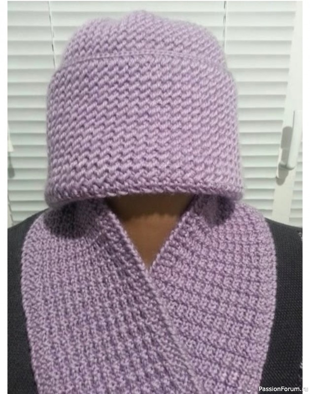 Комплект "Сиреневое ассорти" спицами