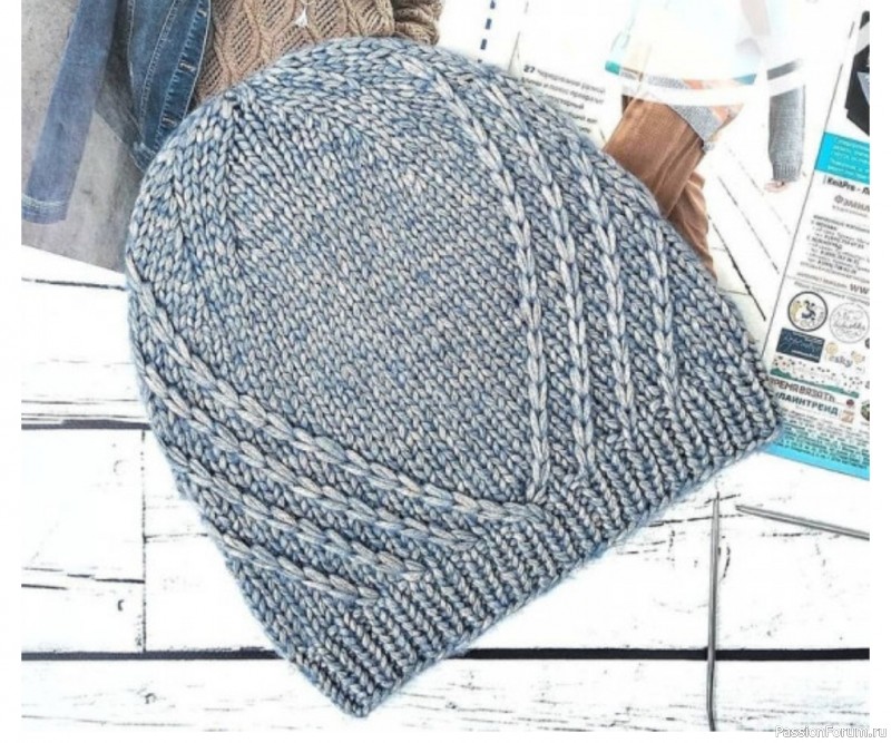 Шапка бини оригинальным узором. Схема