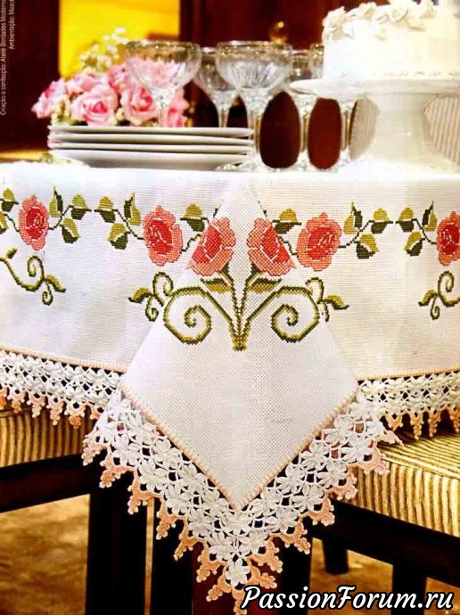 Сафетки, дорожки, полотенца вышитые крестом (продолжение) Сафетки, дорожки, полотенца вышитые крестом (продолжение)