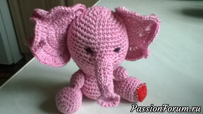 Розовый слоник.