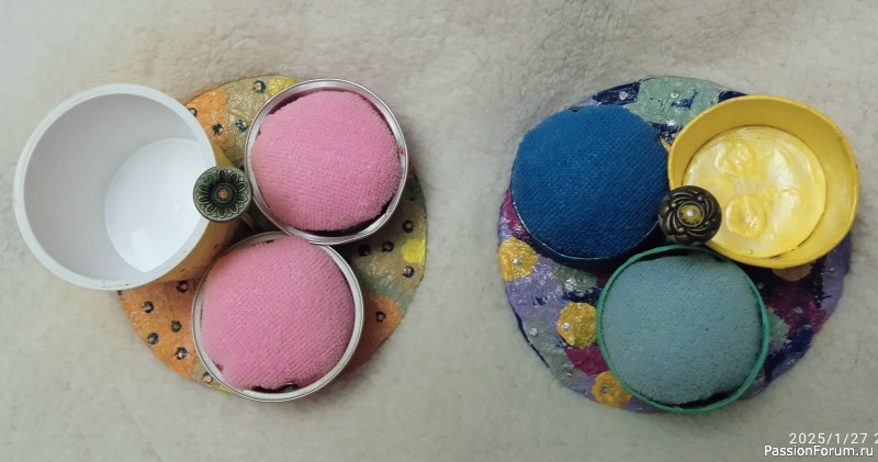 Закончился год. Подарки членам клуба вручены.