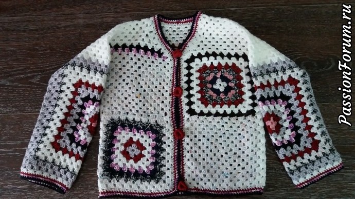 Жакет для младшей внучки. Бабушкин квадрат.